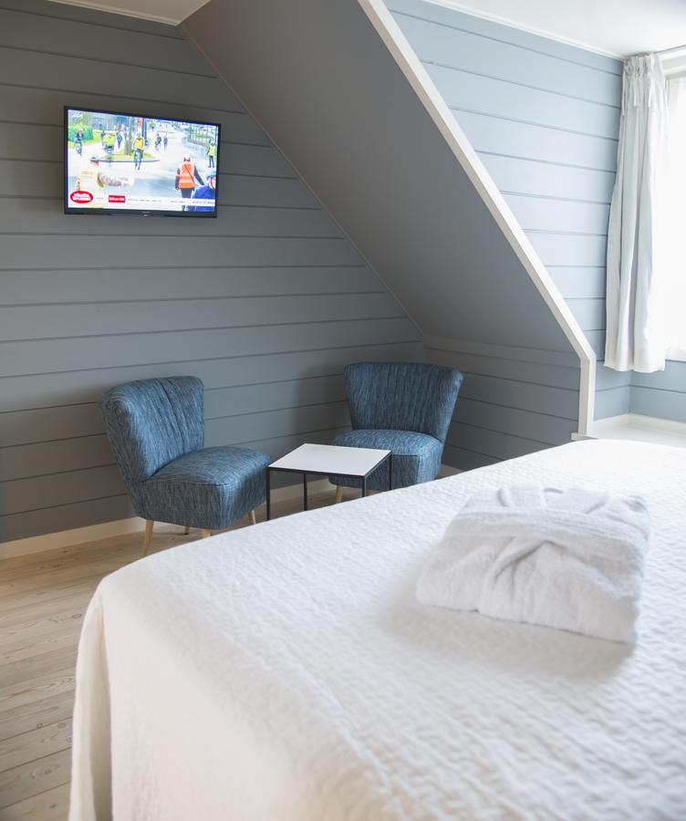 Morris Coffee & Crafts Bed & Breakfast Ruddervoorde Exterior foto